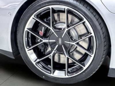 2026 Audi RS e-tron GT performance