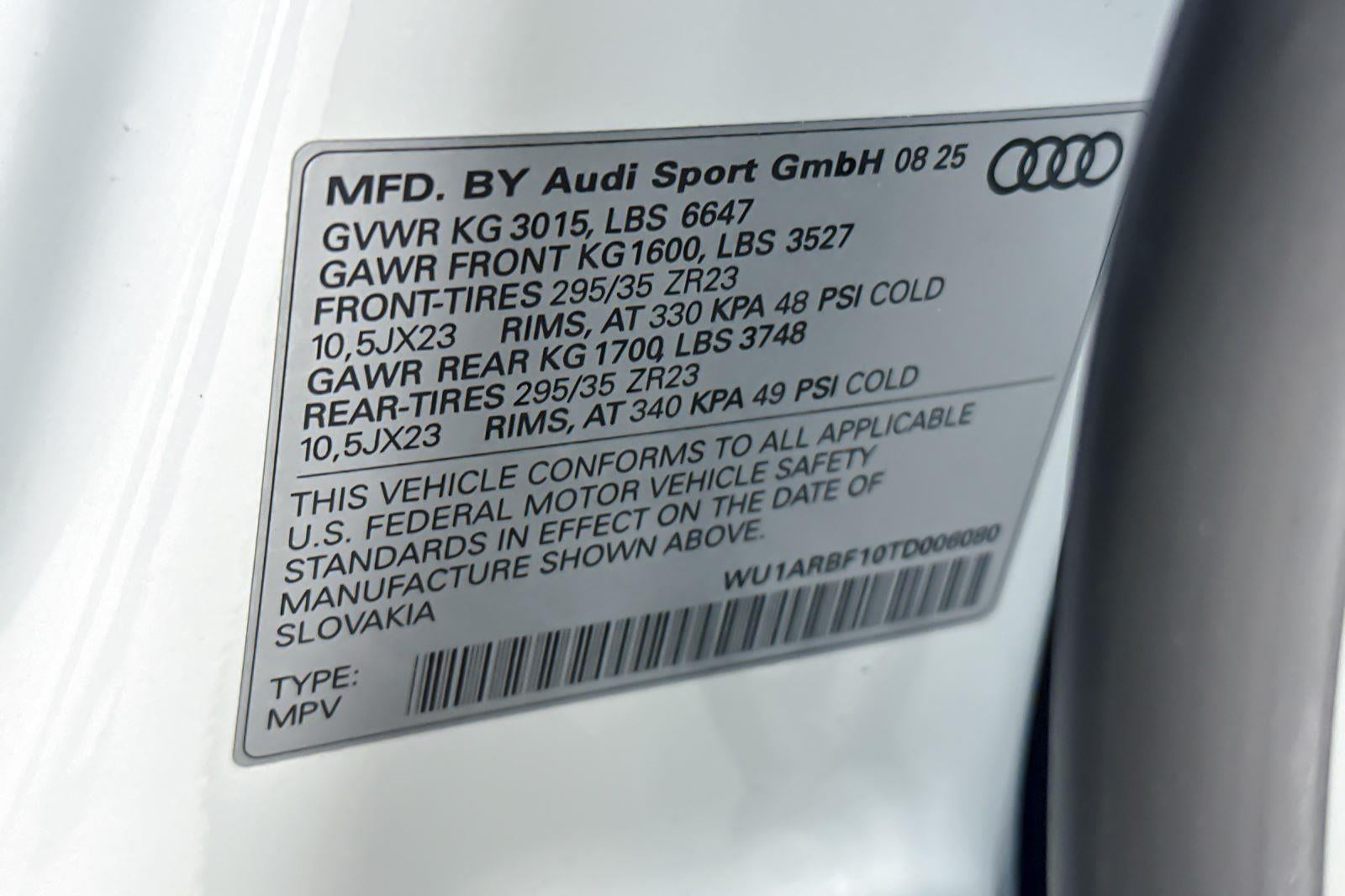 2026 Audi RS Q8 performance