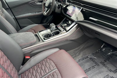 2026 Audi RS Q8 performance