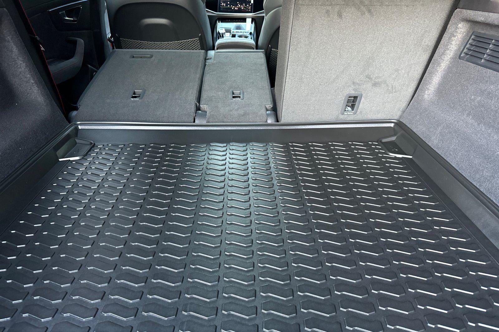 2026 Audi RS Q8 performance