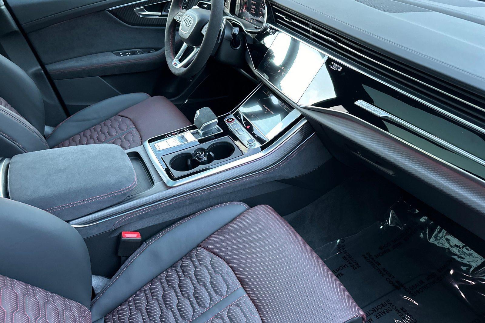 2026 Audi RS Q8 performance