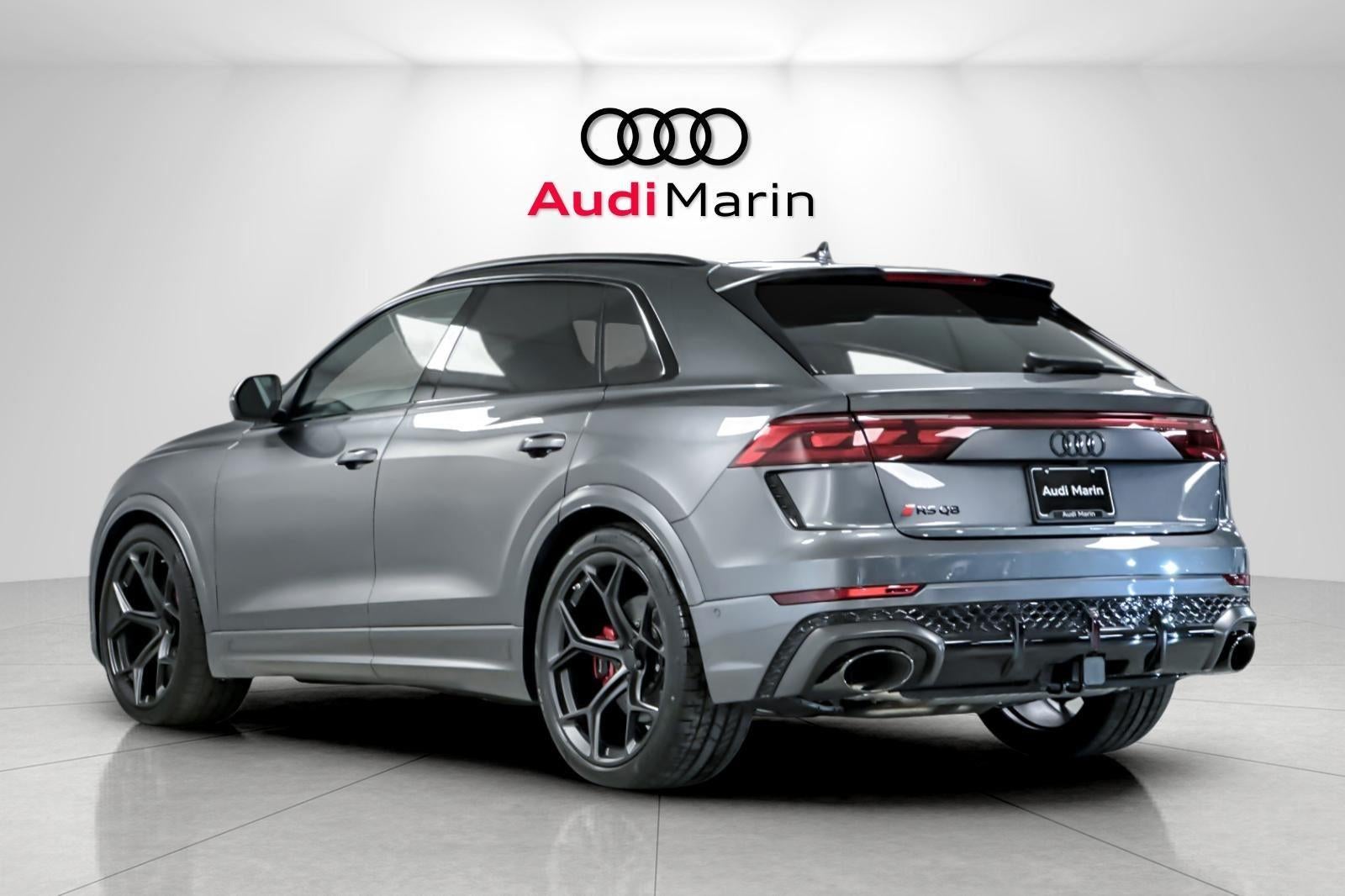 2026 Audi RS Q8 performance