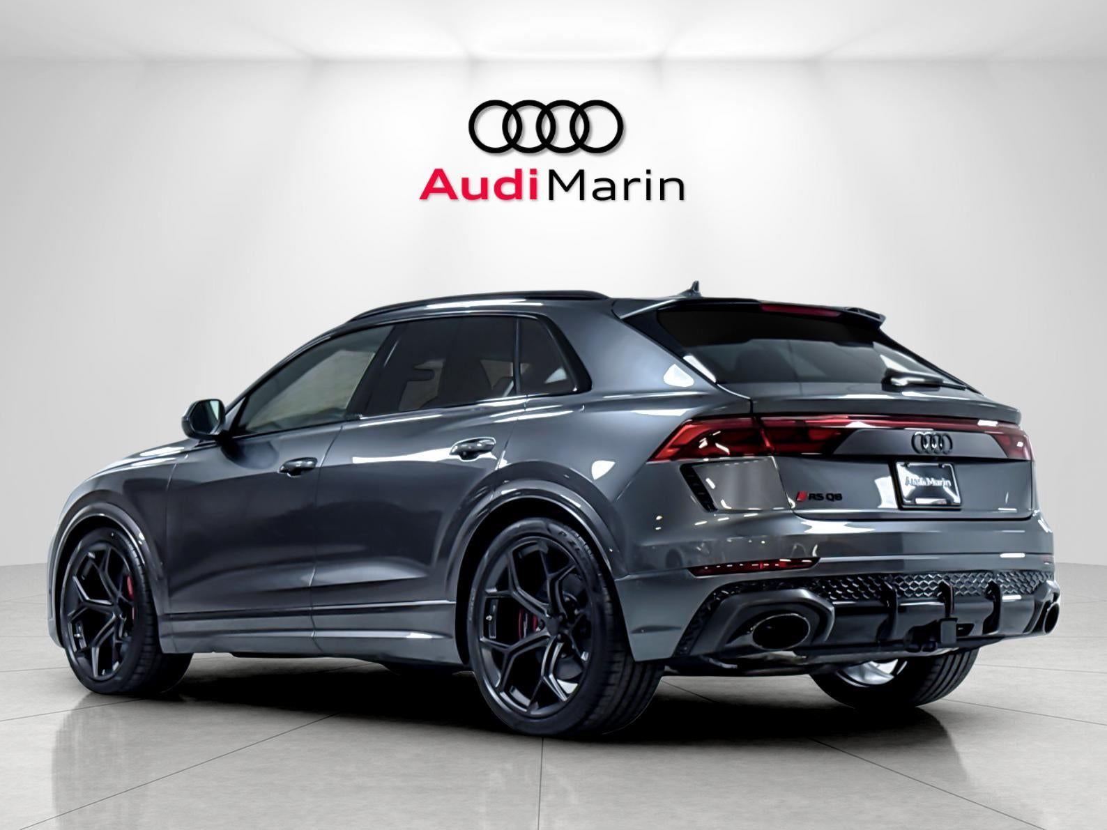 2026 Audi RS Q8 performance