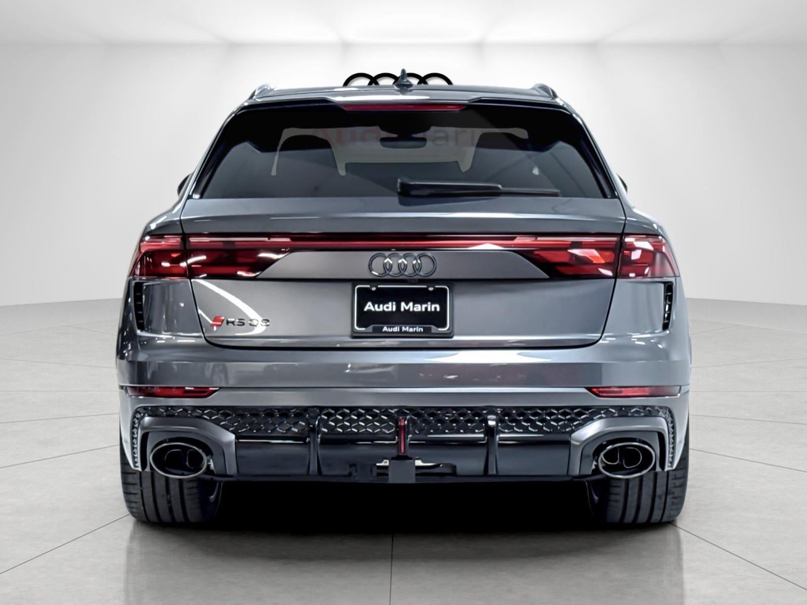 2026 Audi RS Q8 performance