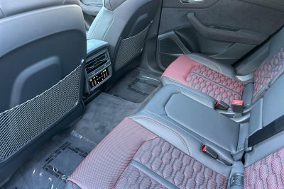 2026 Audi RS Q8 performance