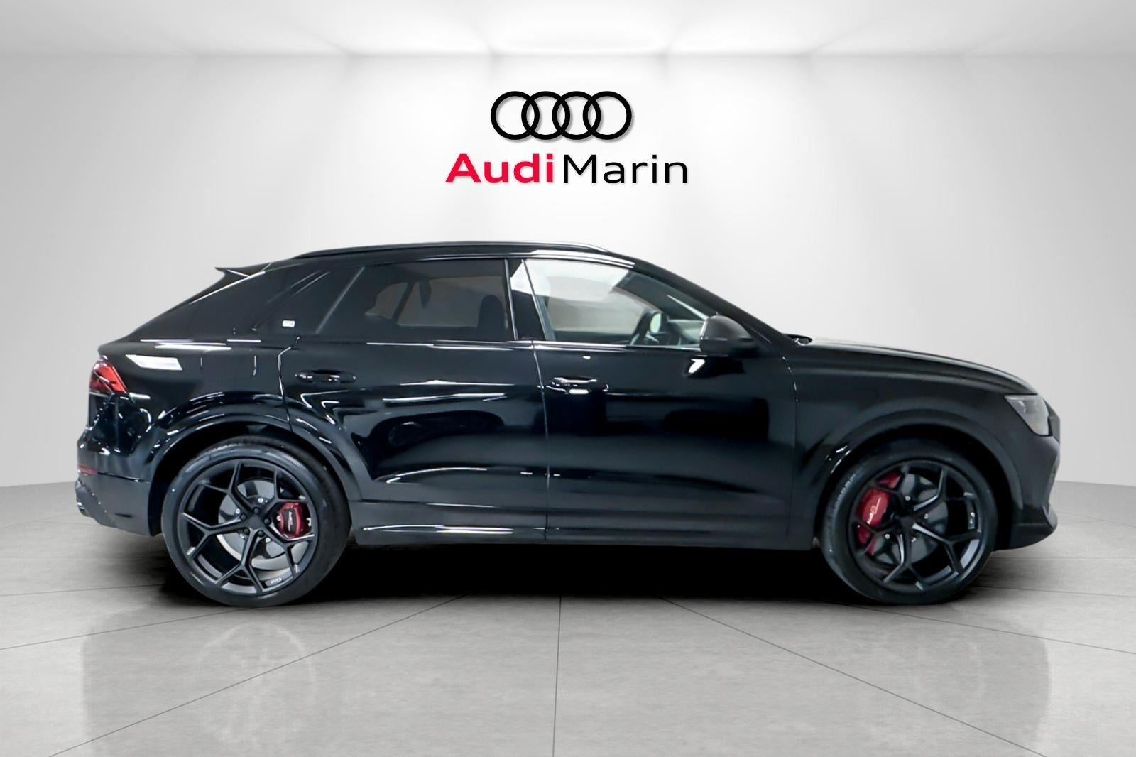 2026 Audi RS Q8 performance