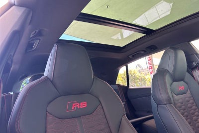 2026 Audi RS Q8 performance