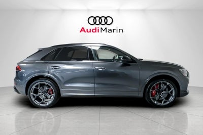 2026 Audi RS Q8 performance