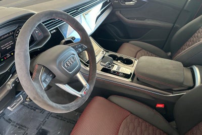 2026 Audi RS Q8 performance