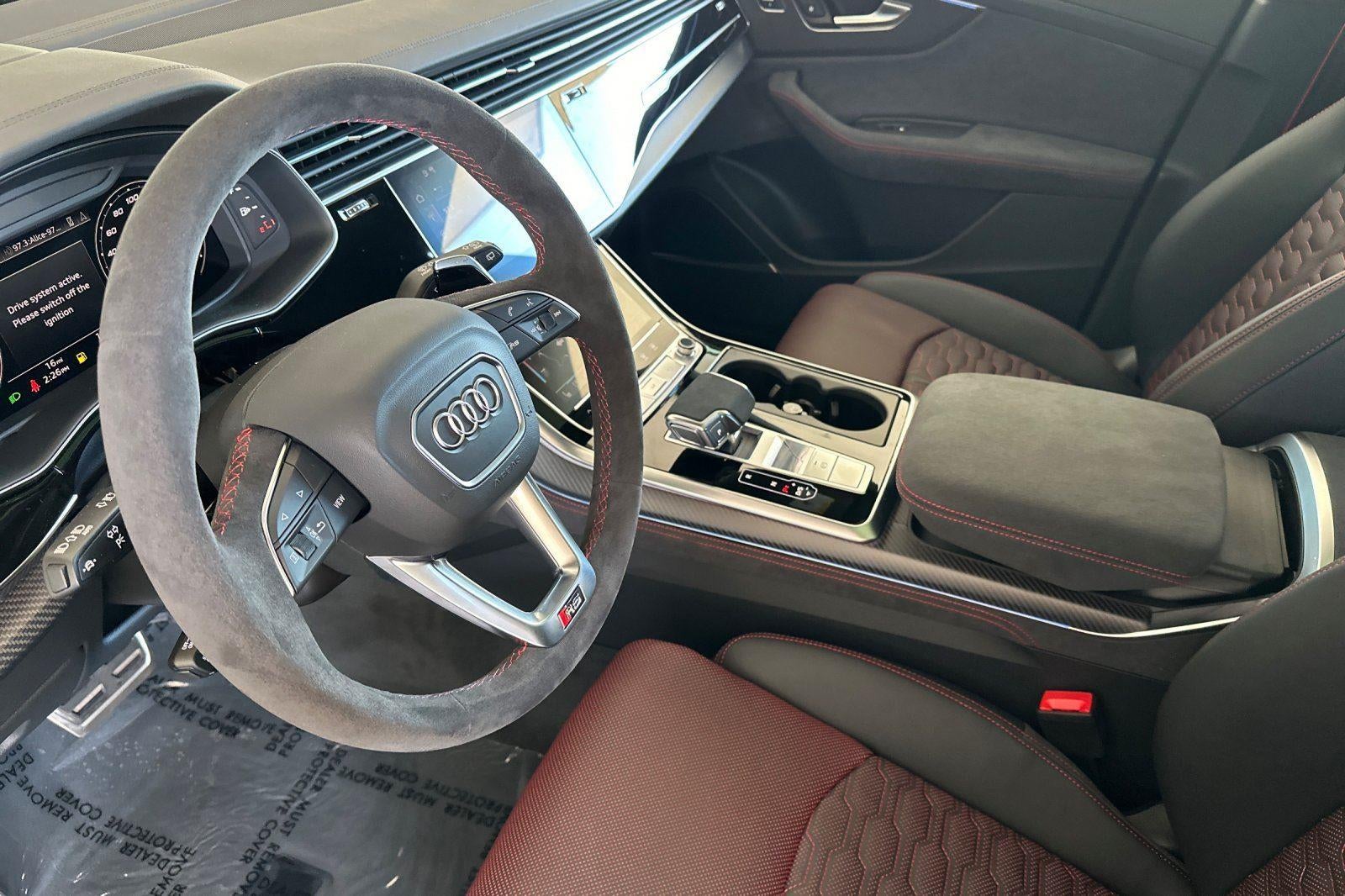 2026 Audi RS Q8 performance