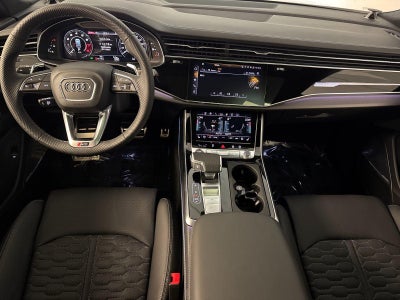 2026 Audi RS Q8 performance