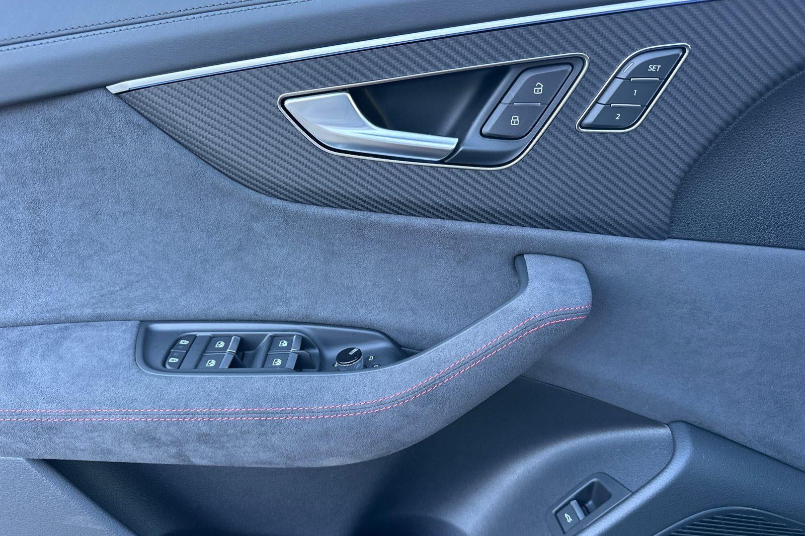 2026 Audi RS Q8 performance