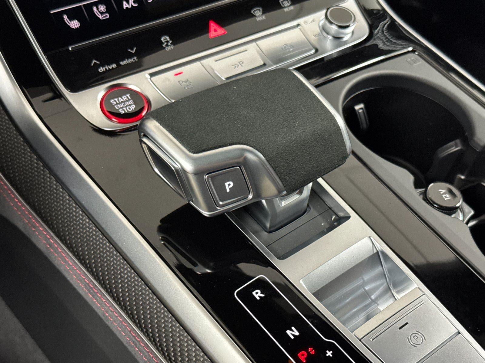 2026 Audi RS Q8 performance