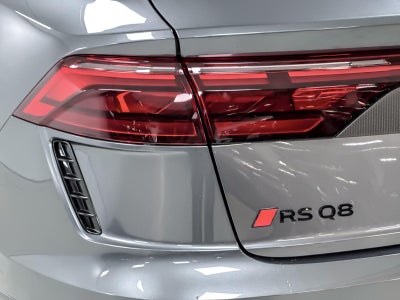 2026 Audi RS Q8 performance