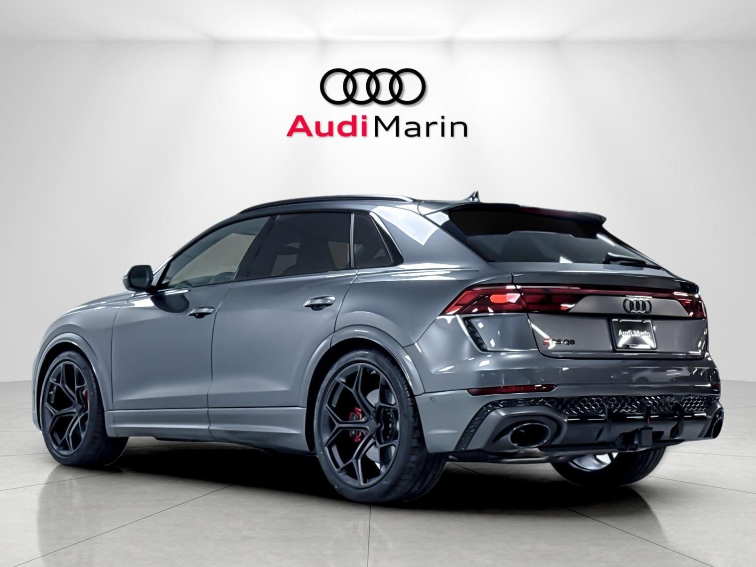 2026 Audi RS Q8 performance