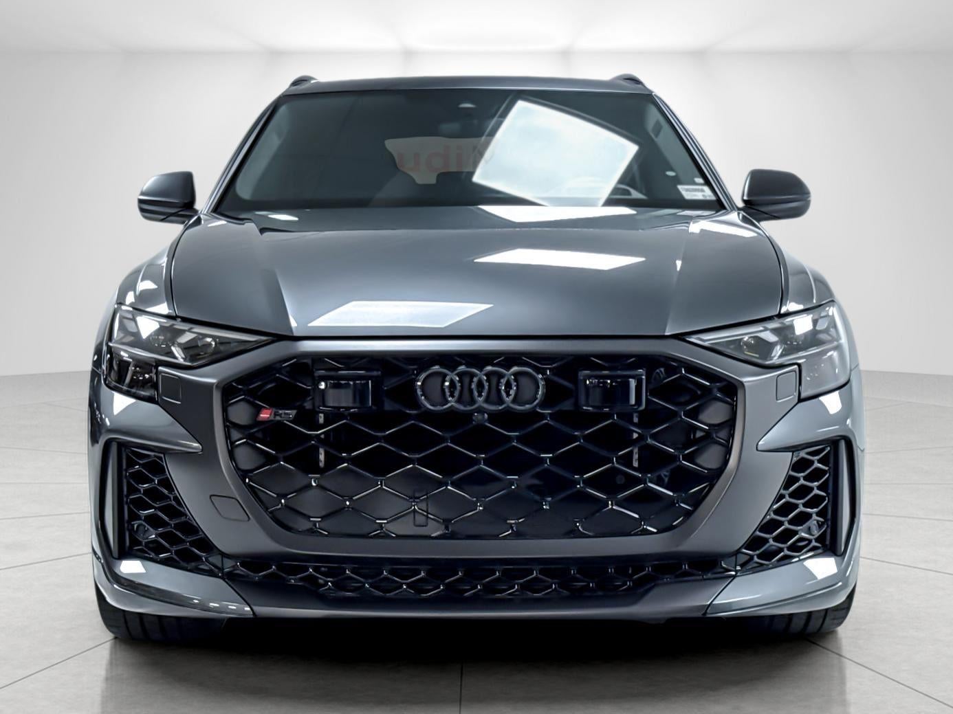 2026 Audi RS Q8 performance