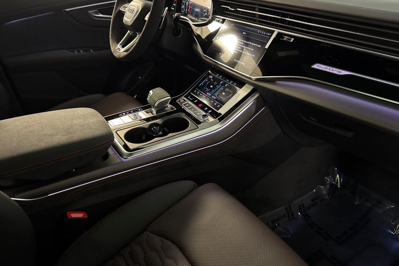 2025 Audi RS Q8 performance