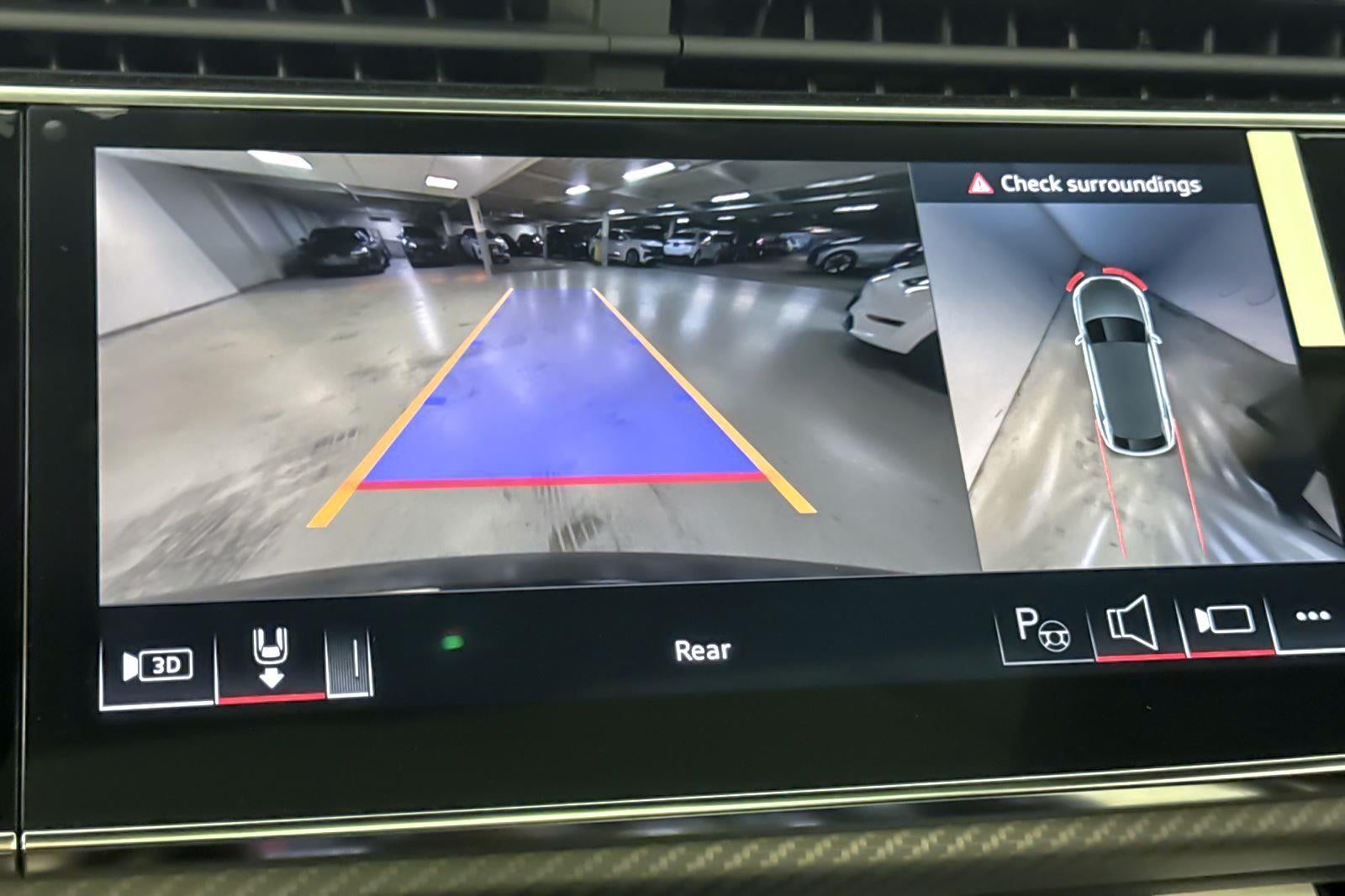 2025 Audi RS Q8 performance