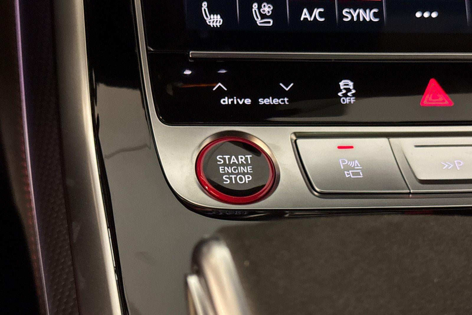 2025 Audi RS Q8 performance