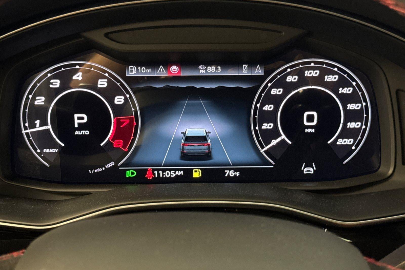 2025 Audi RS Q8 performance