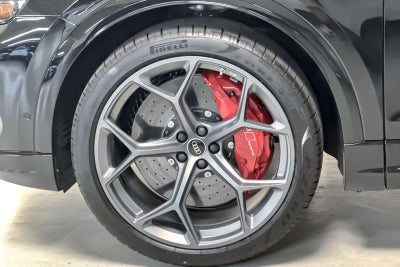 2025 Audi RS Q8 performance