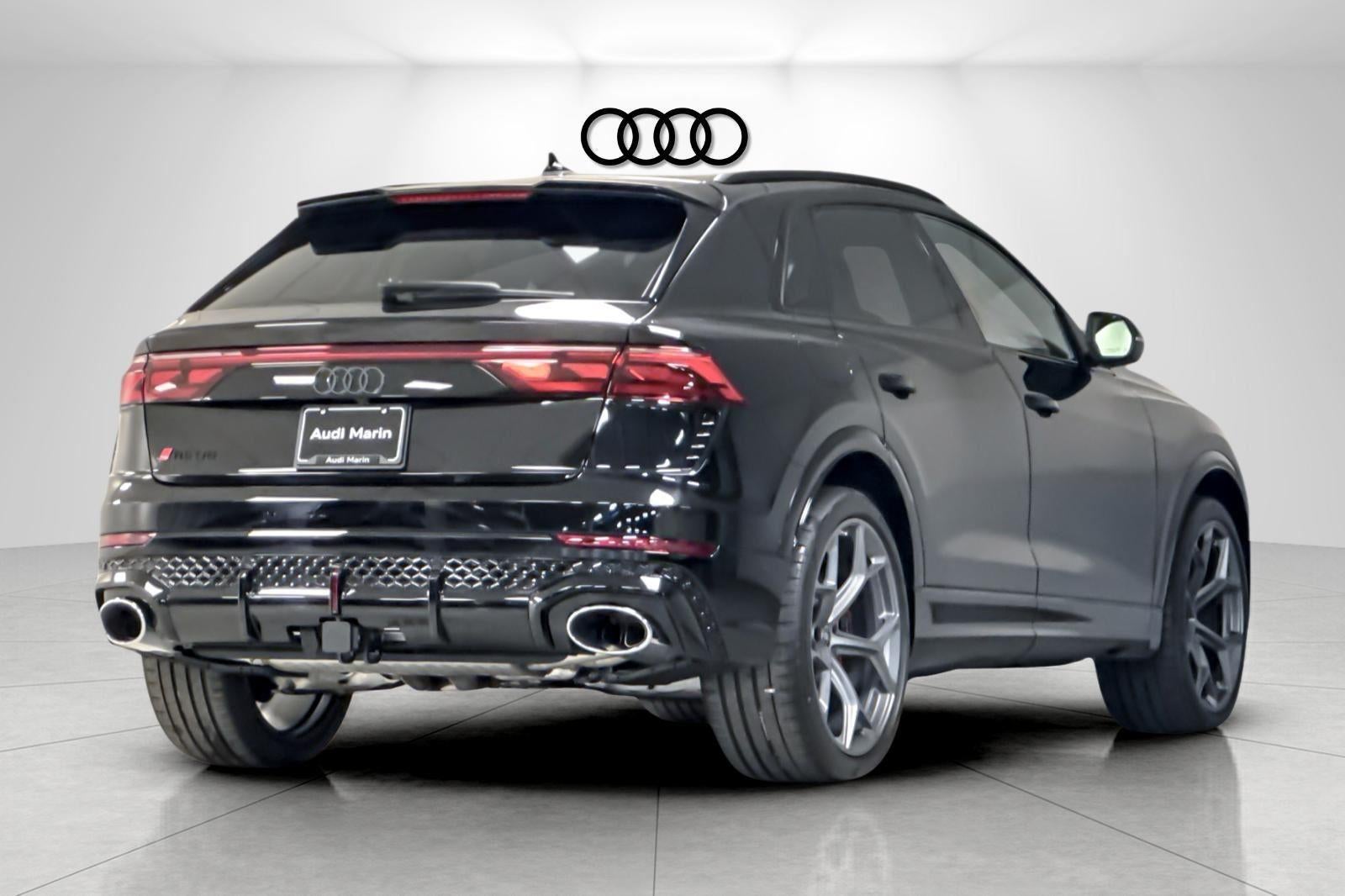 2025 Audi RS Q8 performance