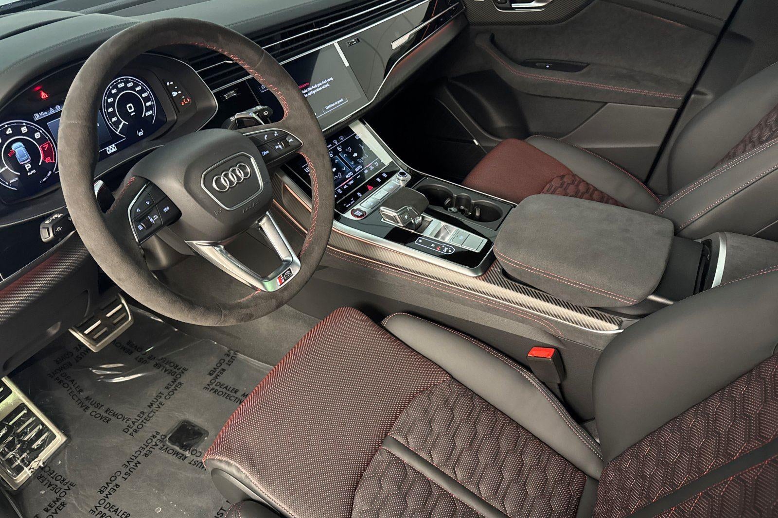 2025 Audi RS Q8 performance