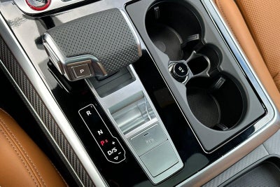 2026 Audi RS Q8 performance