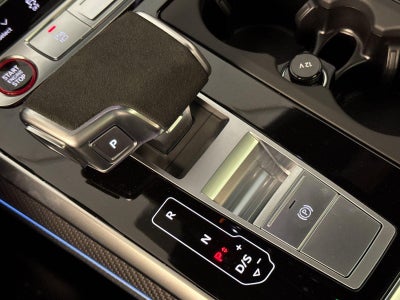 2026 Audi RS Q8 performance