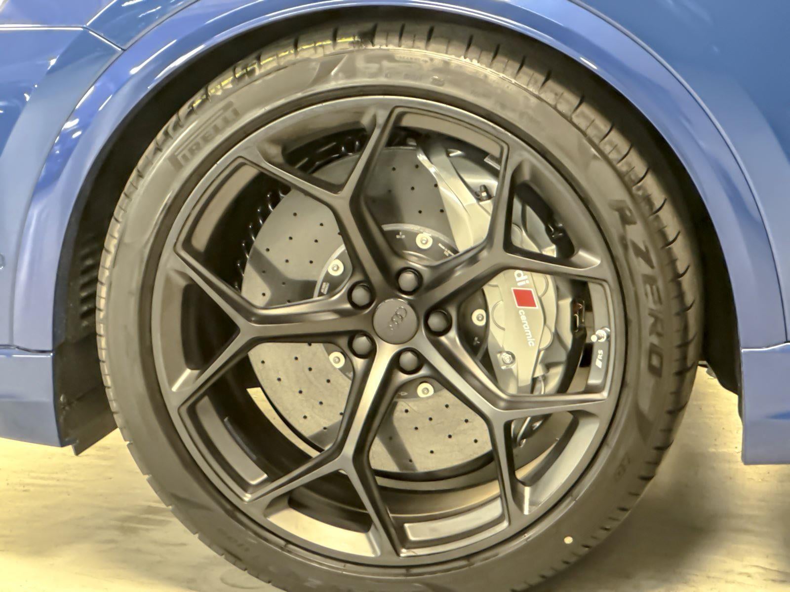 2026 Audi RS Q8 performance