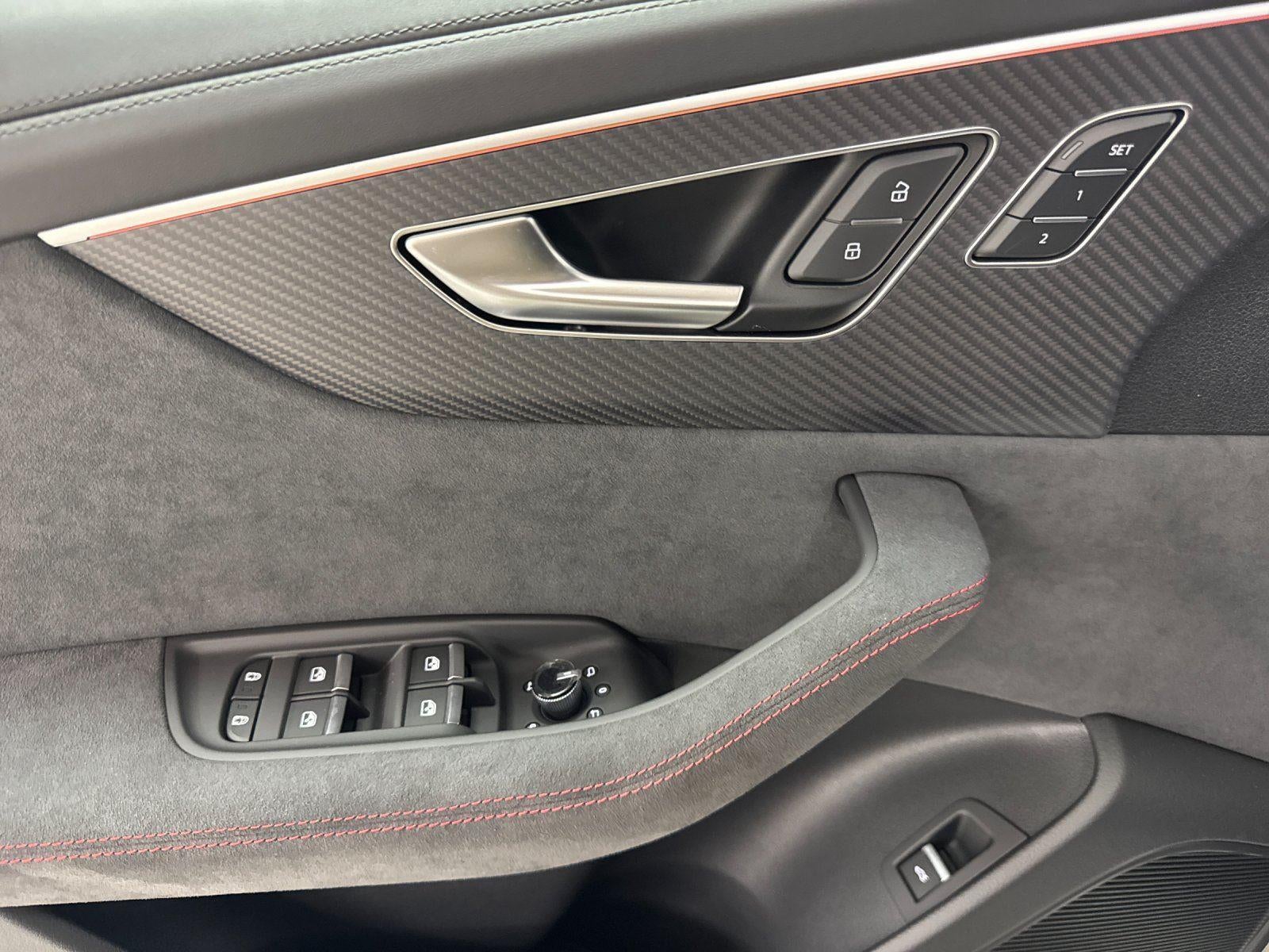 2026 Audi RS Q8 performance