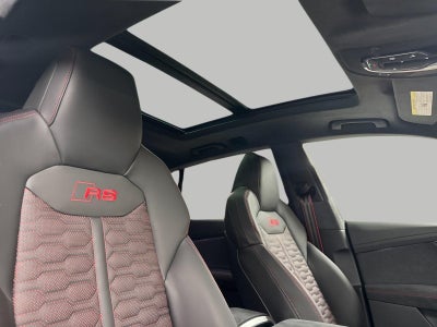 2026 Audi RS Q8 performance