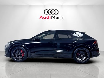 2026 Audi RS Q8 performance