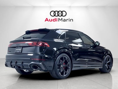 2026 Audi RS Q8 performance