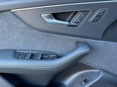2026 Audi RS Q8 performance