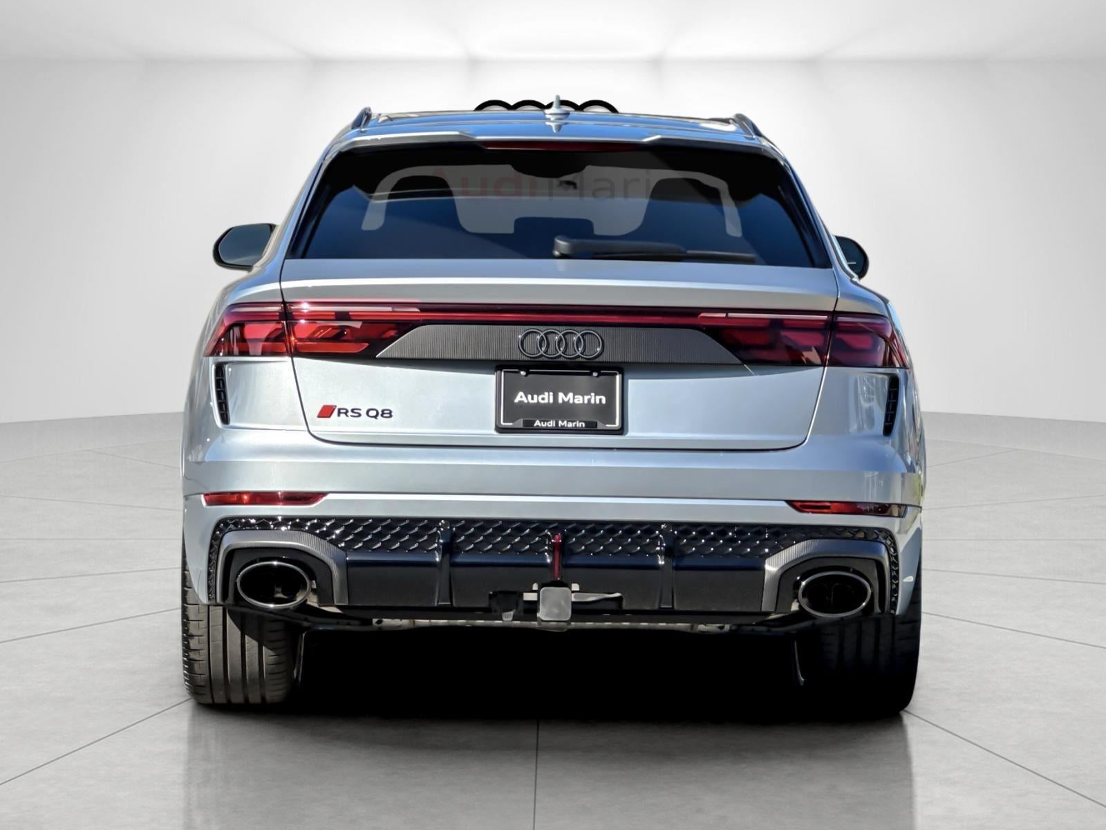 2026 Audi RS Q8 performance