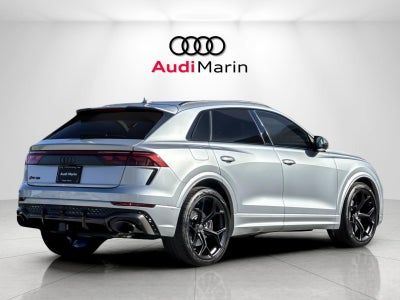2026 Audi RS Q8 performance