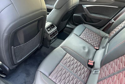 2026 Audi RS 6 Avant performance