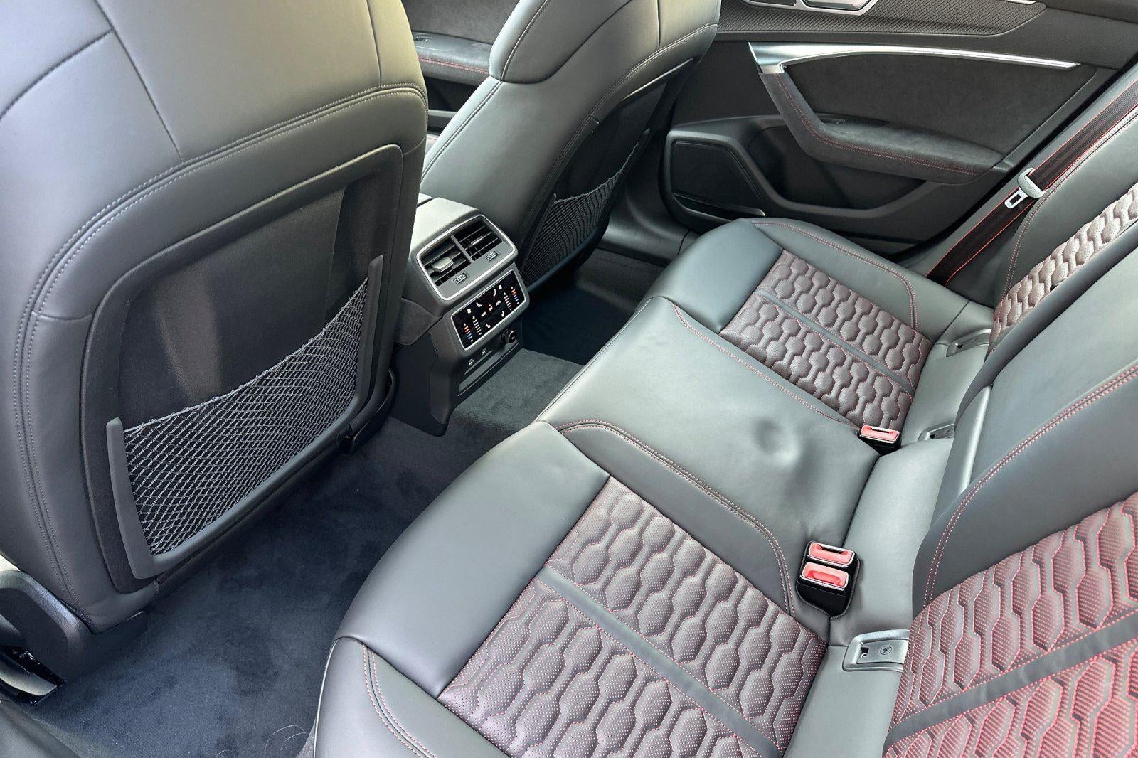 2026 Audi RS 6 Avant performance