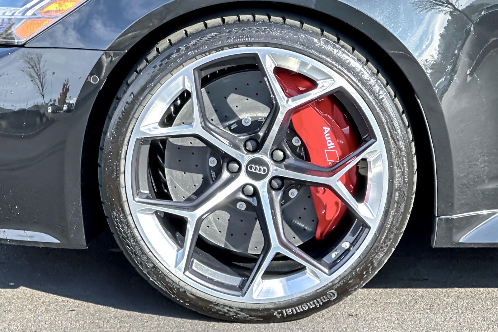 2026 Audi RS 6 Avant performance