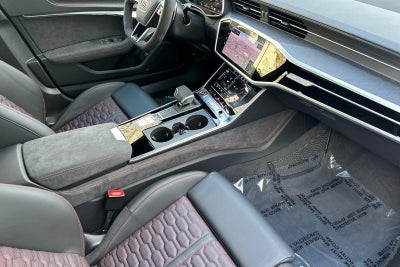 2026 Audi RS 6 Avant performance