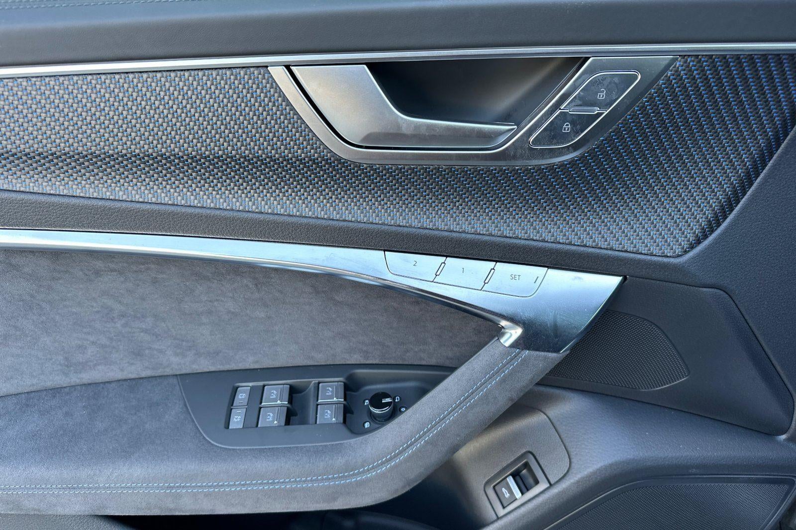 2025 Audi RS 6 Avant performance