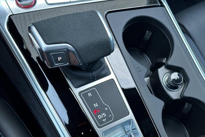 2025 Audi RS 6 Avant performance