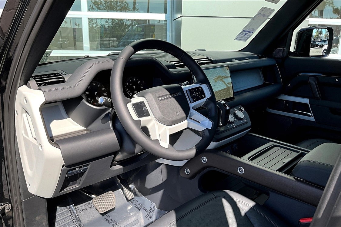 2024 Land Rover Defender 110 SE in Rancho Mirage, TX - indiGO Auto Group