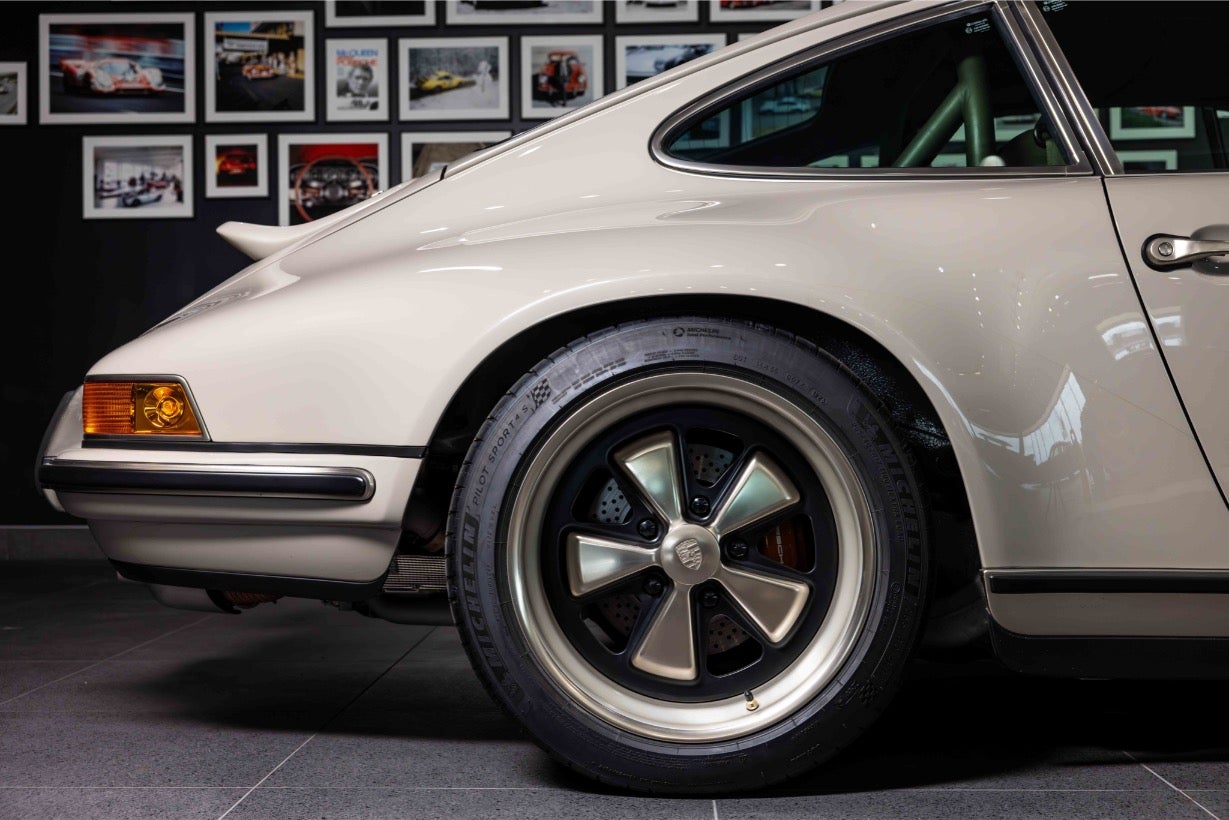 Havana Satin Angle 1