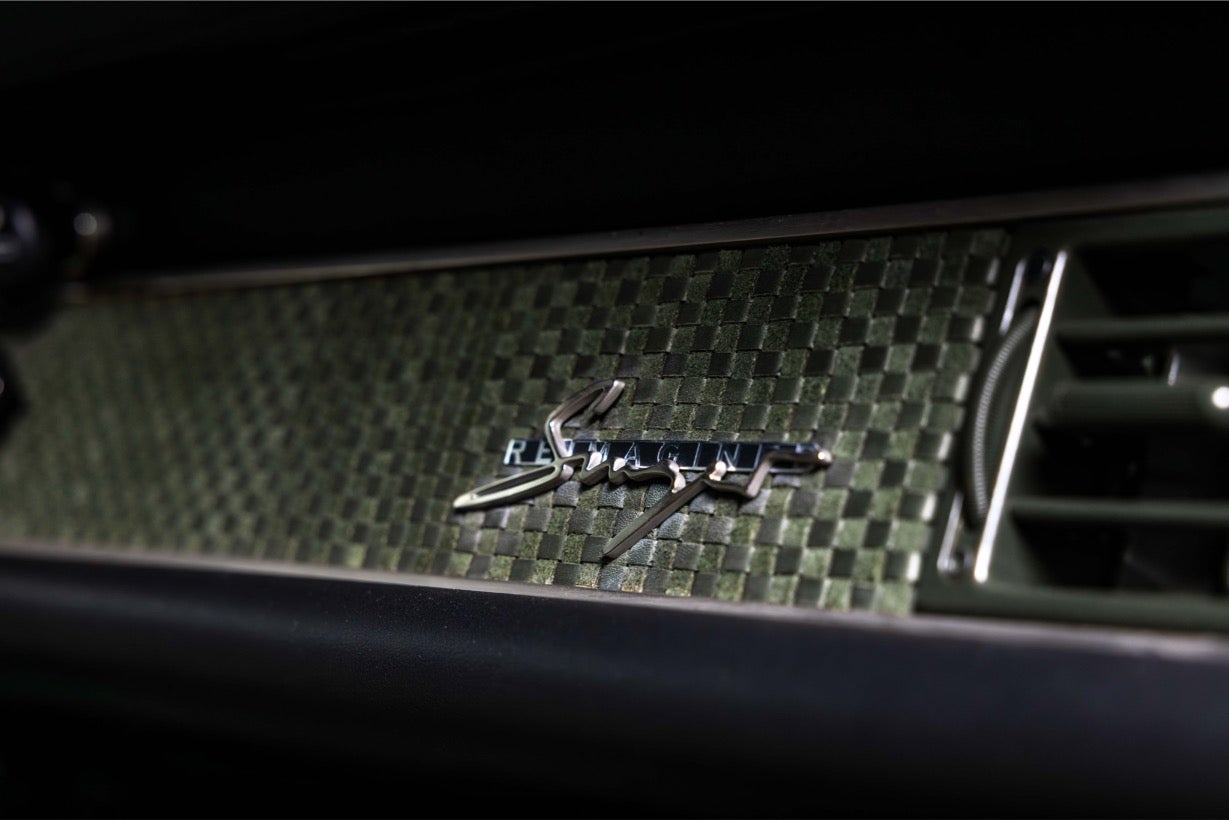 Havana Satin Angle 6